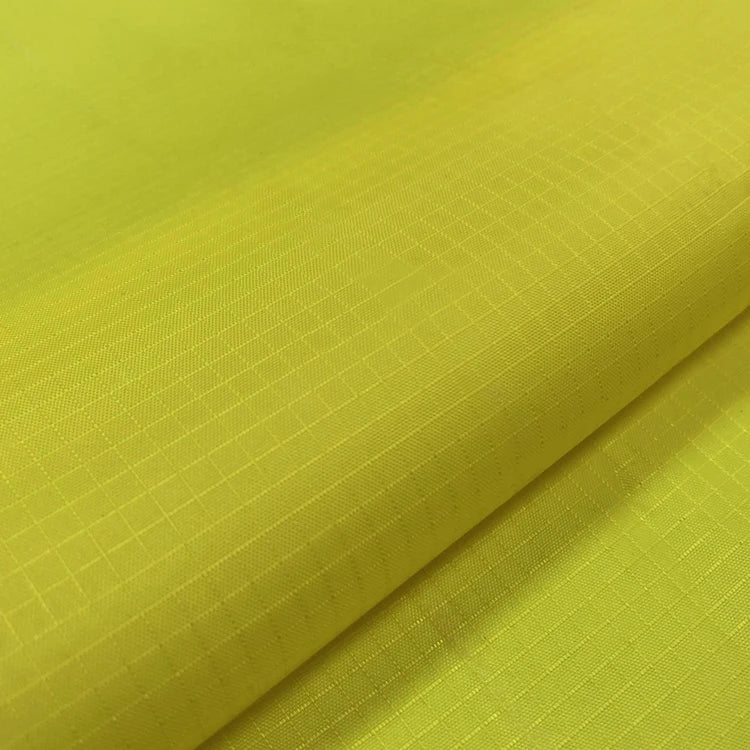 1* 1.5m Wide Checked Polyester Fabric