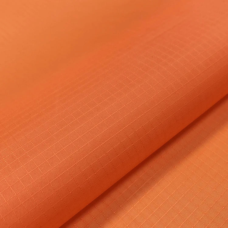 1* 1.5m Wide Checked Polyester Fabric