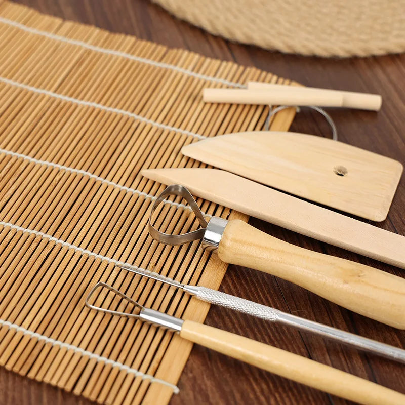 8-piece set of pottery tools