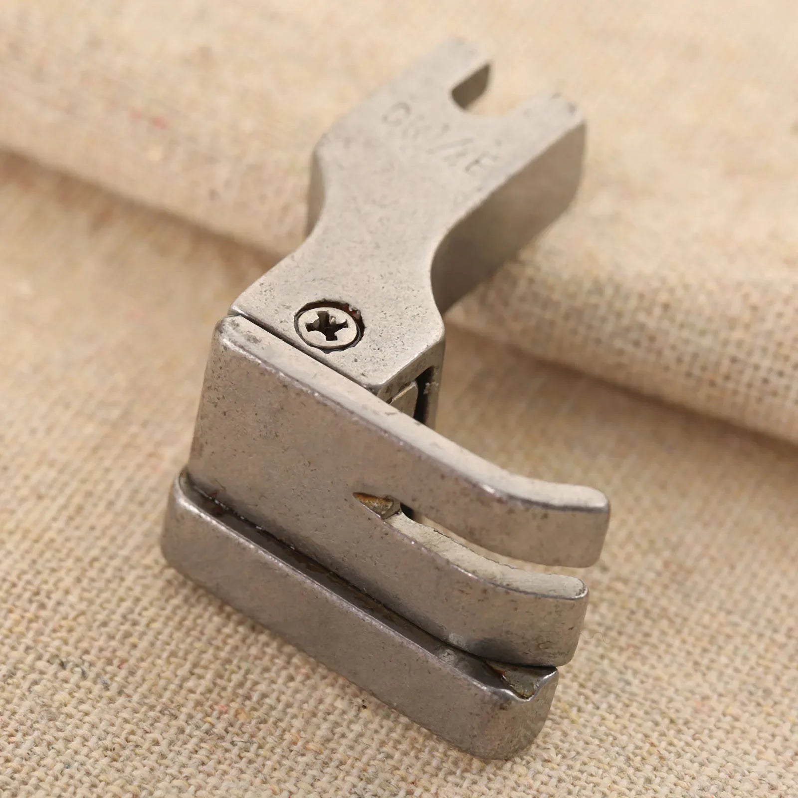 Sewing Machine Full Steel Right & Wide Presser Foot, 7 Sizes for Choosing.