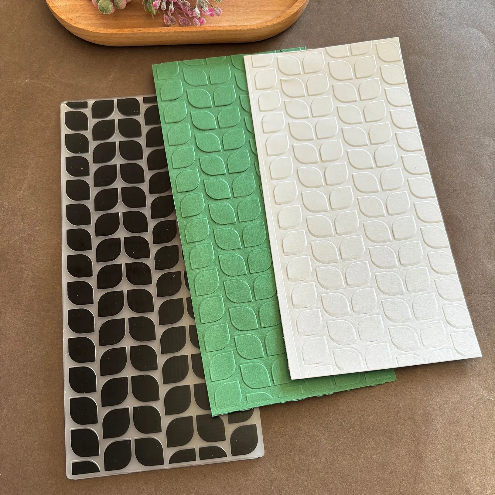 2D Embossed Folder for "Leaf Pattern Long Objects and Flower Accessories"
