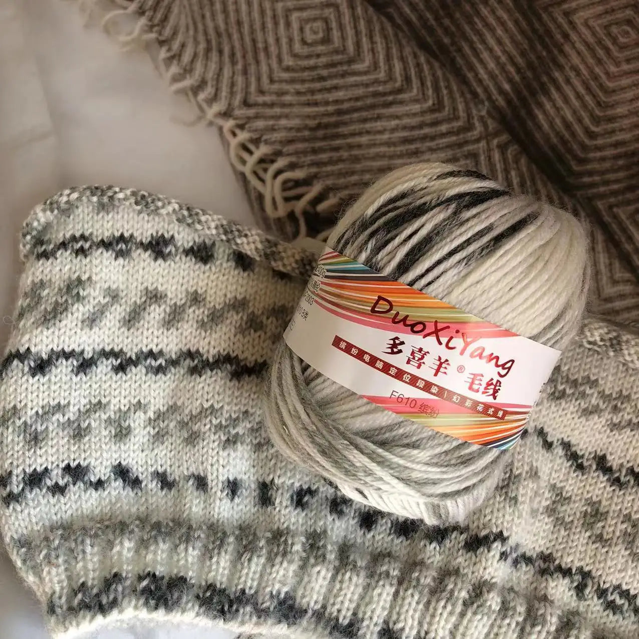 100% Cotton Handwoven Medium and Fine Dyed Yarn