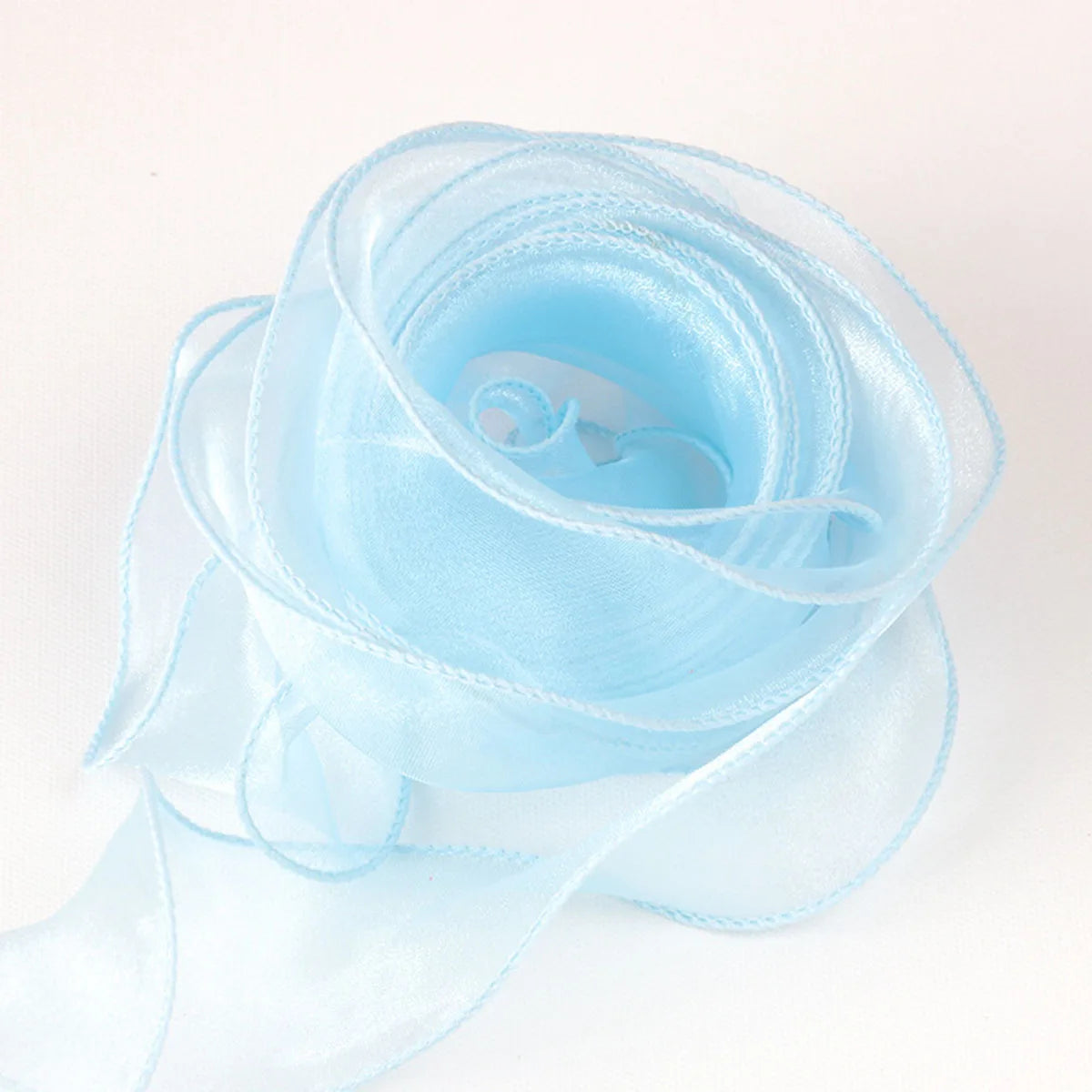 Ribbon Wavy Edge Fishtail Ribbon