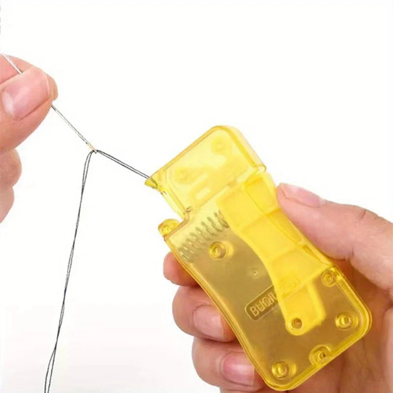 Automatic needle threader