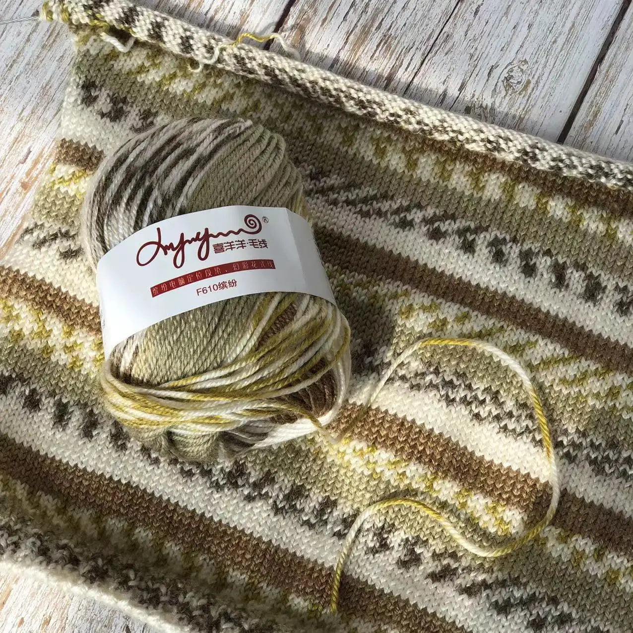 100% Cotton Handwoven Medium and Fine Dyed Yarn