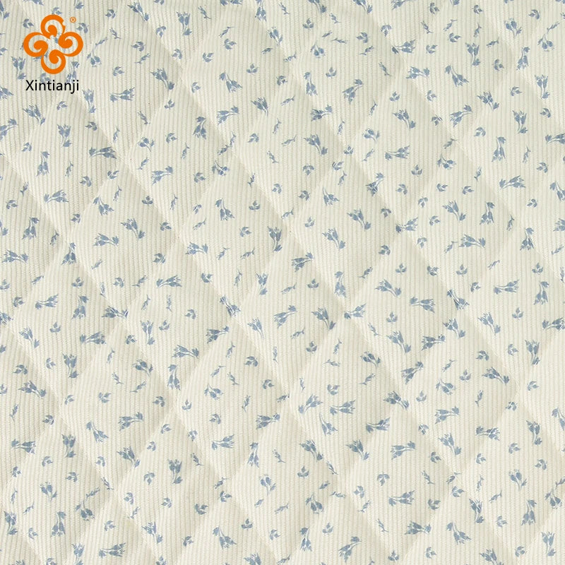 0.5m/1m/2m Vintage Floral Quilted Fabric