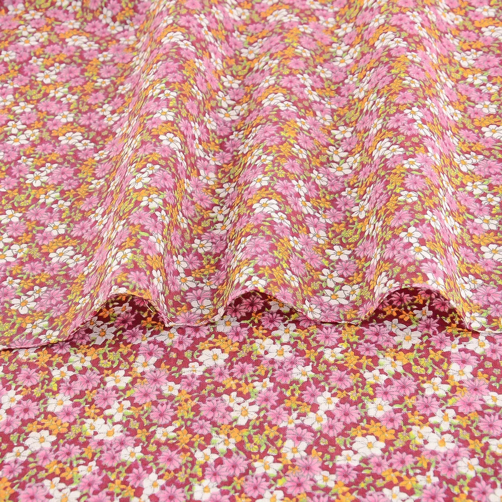 Lovely Fresh Red Printed Cloth 100% Cotton Fabric