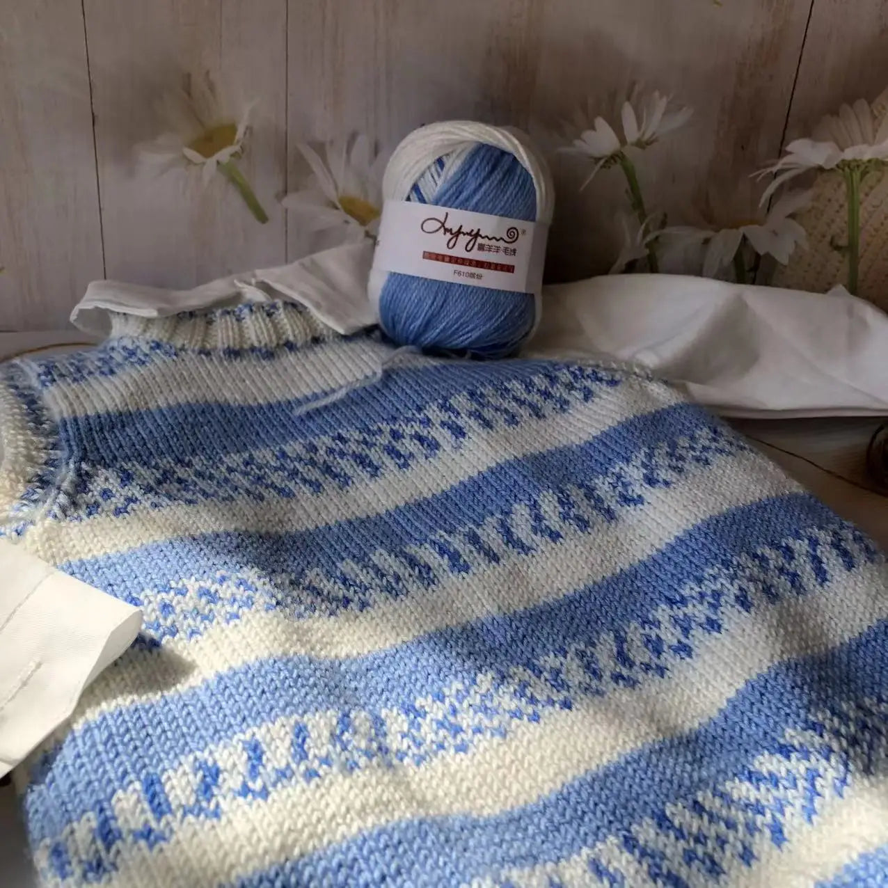 100% Cotton Handwoven Medium and Fine Dyed Yarn