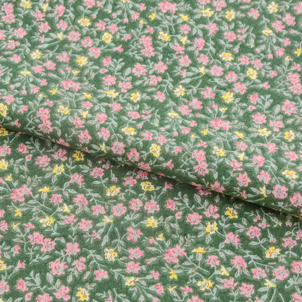 Lovely Fresh Red Printed Cloth 100% Cotton Fabric